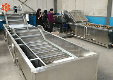 Équipement de lavage végétal industriel 800 kg/h heures de capacité d'économies de rendement élevé de l'eau